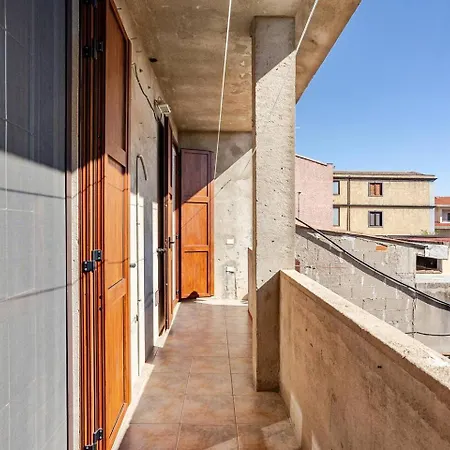 Διαμέρισμα 10 Minuti Dalla Sartiglia - Casa Laila